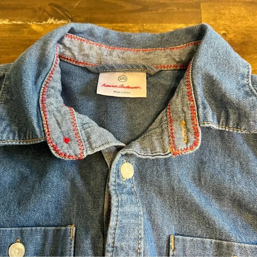 Hanna Andersson Boys Button Down Shirt Casual Chambray Blue lightweight Denim